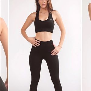 Cameeli Ribbed Athleisure Bra and Leggings in Jet black